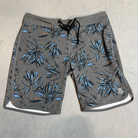 TravisMathew Leaf Print Swim Trunks Mens Gray Drawstring Resort Stretch Logo 34" - Picture 2 of 5